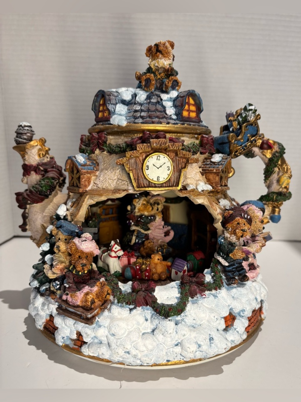 Boyd's Bears Silent Night Musical Light Teapot Figure Christmas Music Box Spins